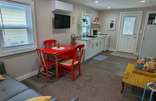 Port Austin Cottage | Little Yellow Cottages #3
