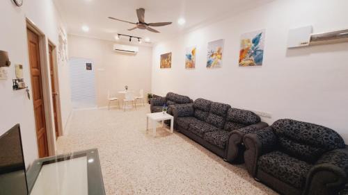 Kota Tinggi House | LittleBee Homestay KT