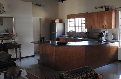 Marloth Park Villa | Lituba Place, your home for luxury, peace and adventure