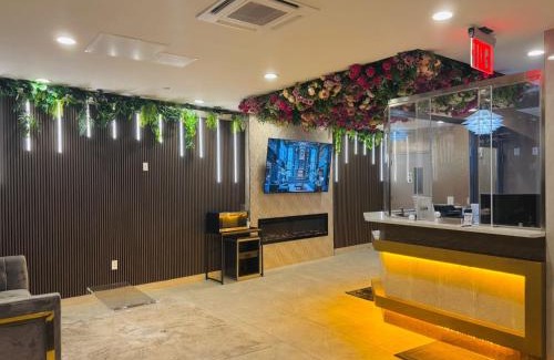 Norwood Hotel | LIV Hotel Bronx GRAND OPENING