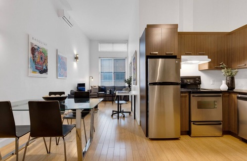 Plateau Mont Royal Apartment | LiV MTL Main-301 Spacious 1BR Suite + Mezzanine