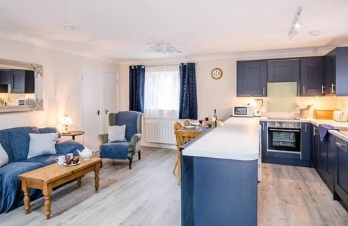 Bramfield Apartment | Liv's Place, Bramfield