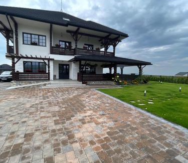 Horodnic de Jos House | Livada Bucovinei