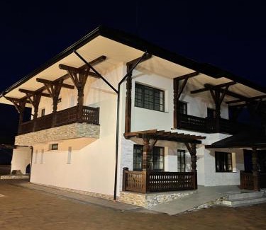 Horodnic de Jos House | Livada Bucovinei