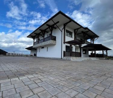Horodnic de Jos House | Livada Bucovinei