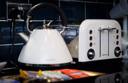 Bramley Apartment | Live in Leeds Nazarene Apartments