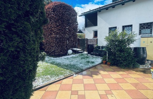 Munchen District House | Live in Munich south, minutes from Lake Starnberg.
