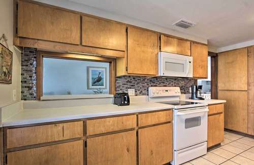 Parker House | Live Like a Local - Bayfront Panama City Home