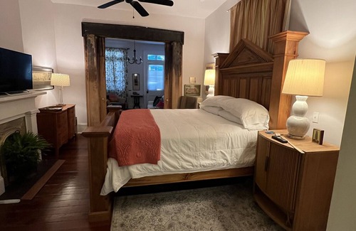 Faubourg Marigny Bed & Breakfast | LIVE LIKE A LOCAL!© Just Outside the French Qtr. in New Orleans