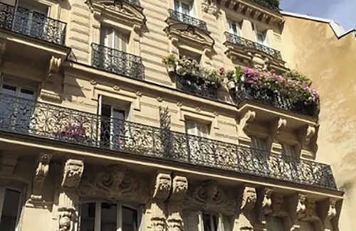 Marais Apartment | Live Like A Parisian