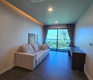 San Sai House | Live Specialty House