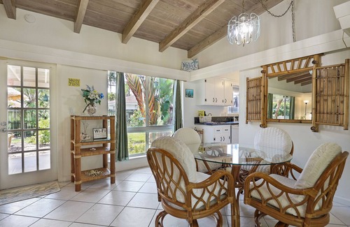 Santa Barbara Estates House | Live the "Beach Life", Short Walk to Beach!