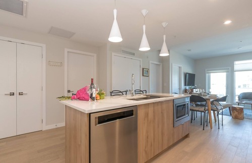 Cordova Bay Condo | Live the dream in the Haro