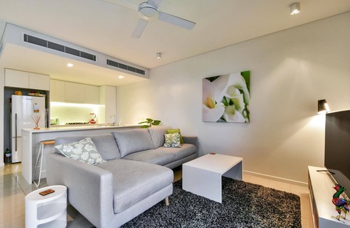 Darwin City Centre Apartment | Live Work Play Darwin Waterfront