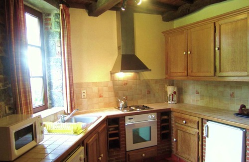 Treignes House | Lively Holiday Home in Viroinvlal with Garden