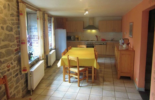 Treignes House | Lively Holiday Home in Viroinvlal with Garden