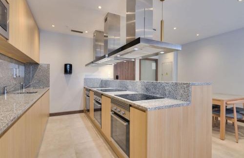 Cruz de Humilladero House | Livensa Living Studios Málaga Feria