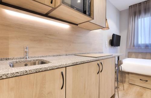 Cruz de Humilladero House | Livensa Living Studios Málaga Feria