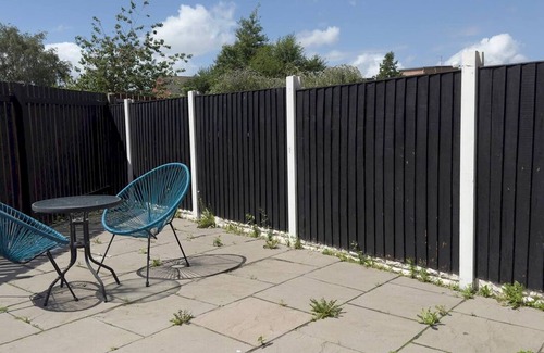 Hunts Cross House | Liverpool Home from Home| Sleeps 4, Free Parking | Pass the Keys