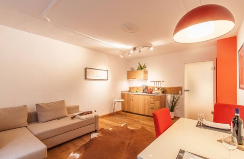 Wuerzburg Apartment | Living at the Ringpark - modern apartment on the banks of the Main with a view of the fortress/Käppele