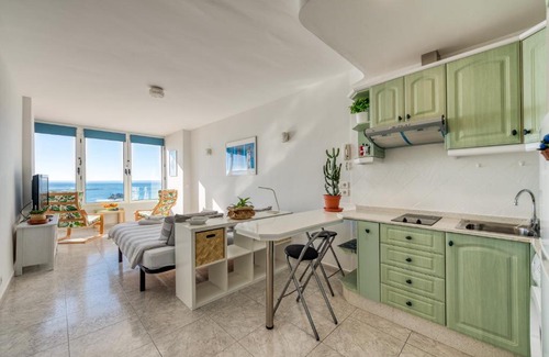 Las Palmas de Gran Canaria Apartment | Living Las Canteras Homes - VIEW POINT