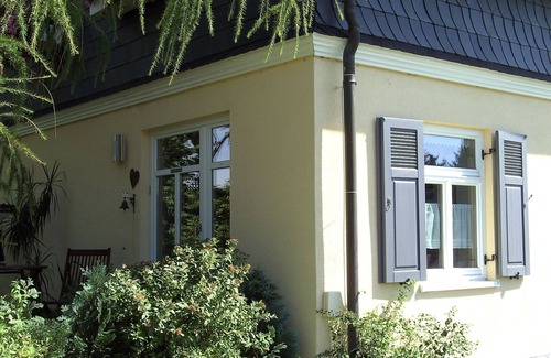 Eibenberg Apartment | Living in a sophisticated ambience with stylish furnishings in close proximity to nature
