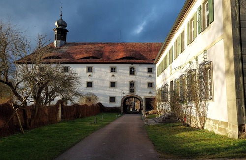 Markt Nordheim Apartment | Living in the castle - " Schloss Seehaus" - Apartment 2nd floor - with 106sqm