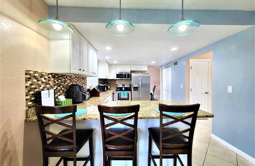 Bay Crest Park House | Living Large! 5br/3ba, heated pool, spa, grill, RV parking, boat ramp access