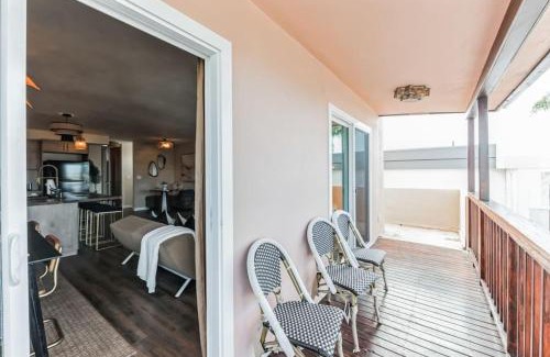 La Jolla House | Living Lux in La Jolla - Beach - AC - Shops