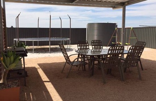 North Beach House | Living The Dream 300m From The Beach