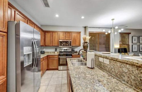 Tramonto House | Living The Dream! Gated Wfree Private Heated Pool