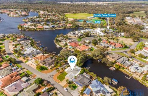 South Yunderup House | Living the Dream in Yunderup