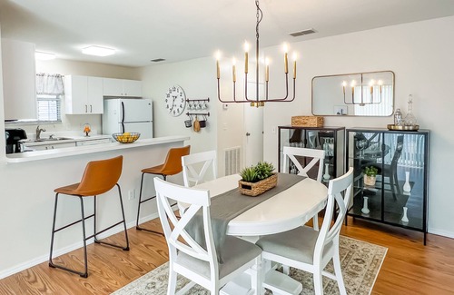 Santo Domingo Villa | Living The Villages FL Lifestyle! Centrally located, close to entertainment