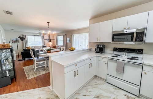 Santo Domingo Villa | Living The Villages FL Lifestyle! Centrally located, close to entertainment