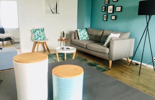 Herve Apartment | Living5