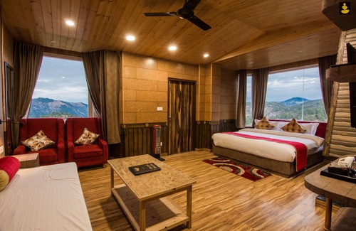 Chail Resort | LivingStone Mountain retreat Executive room