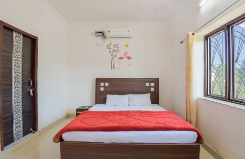 Jhajra Hotel | LivingStone The Village Hotel Standard Room
