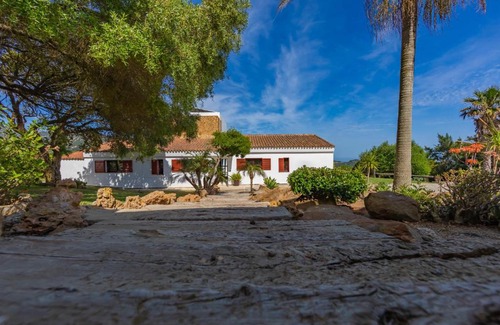 El Cuarton Villa | Livingtarifa - Casa Los Helechos