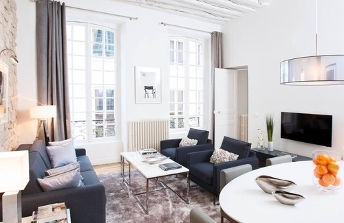 Arts-et-Metiers Apartment | LivinParis | Luxury 2 Bedrooms Le Marais I