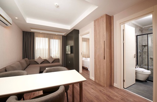 Kucukbakkalkoy Hotel | Livinton Hotel