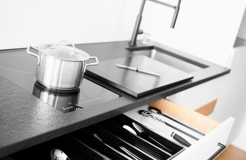 Berg Apartment | Livisit Bergpartment 38 - Doppelbettzimmer 27 qm - mit Küchenzeile und Bad