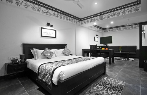 Sahakar Nagar Hotel | Liwa- The Transit Hotel