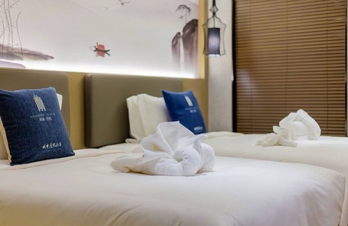 Huangpu Hotel | LIZ International Hotel Guangzhou Olympic Sports Center International Financial City Branch - Free Shuttle Bus to Canton Fair Complex During Canton Fair Period