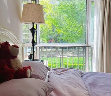 Chaoyang Apartment | Lizi Boutique Guesthouse and Family Apartment-Nearby Tiananmen square-5mins walk to subway-Easy for taste Chinese food