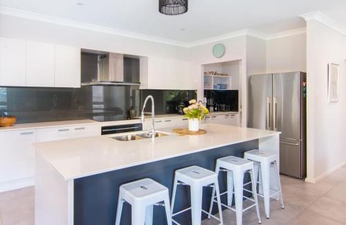 Elizabeth Beach House | Lizzie Bliss