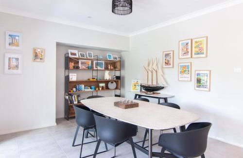 Elizabeth Beach House | Lizzie Bliss