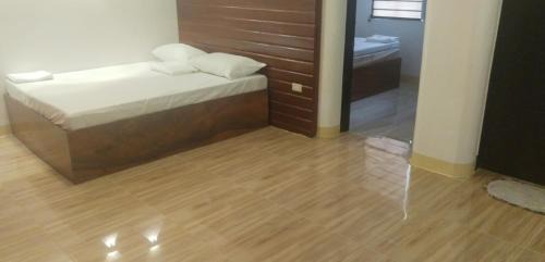 Tigaon Bed & Breakfast | LJP Farm Resort