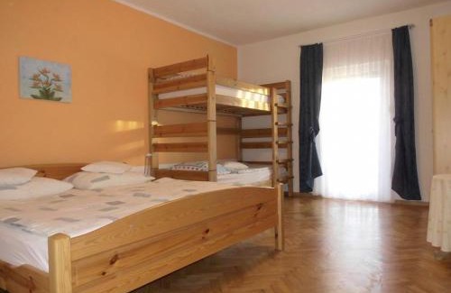 Pirovac Apartment | Ljubica Apartman