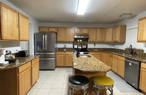 Lakeland House | LKLD Homecation b/w Orlando and Tampa airports, theme parks/recreational parks.