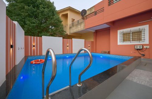 Malavli Villa | ll EMPYREAN STAY ll LUCIFER VILLA ll 2BHK ll AC ll PRIVATE POOL ll WIFI ll